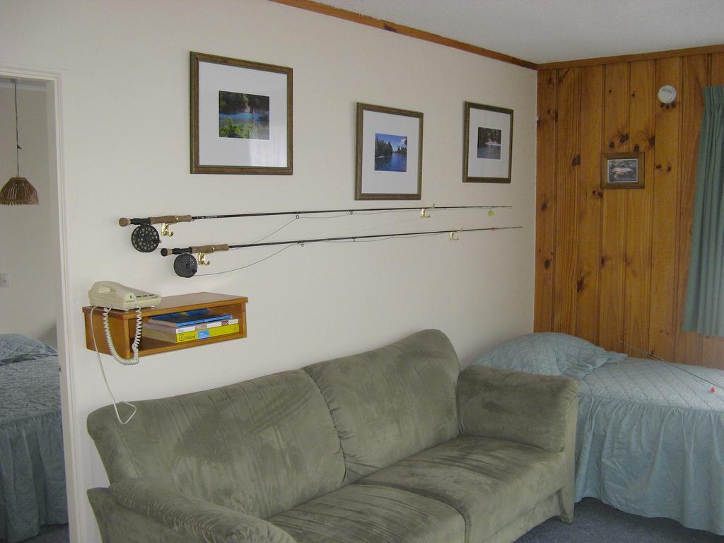 Tongariro River Motel Терейнджи Номер фото