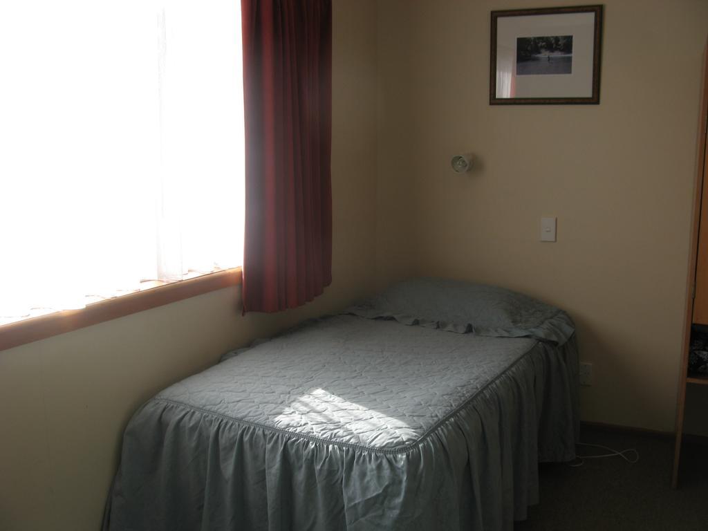 Tongariro River Motel Терейнджи Номер фото