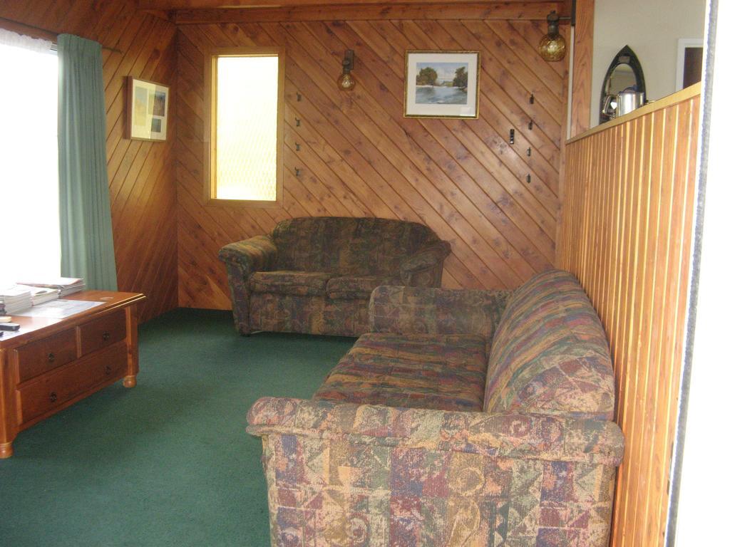 Tongariro River Motel Терейнджи Номер фото