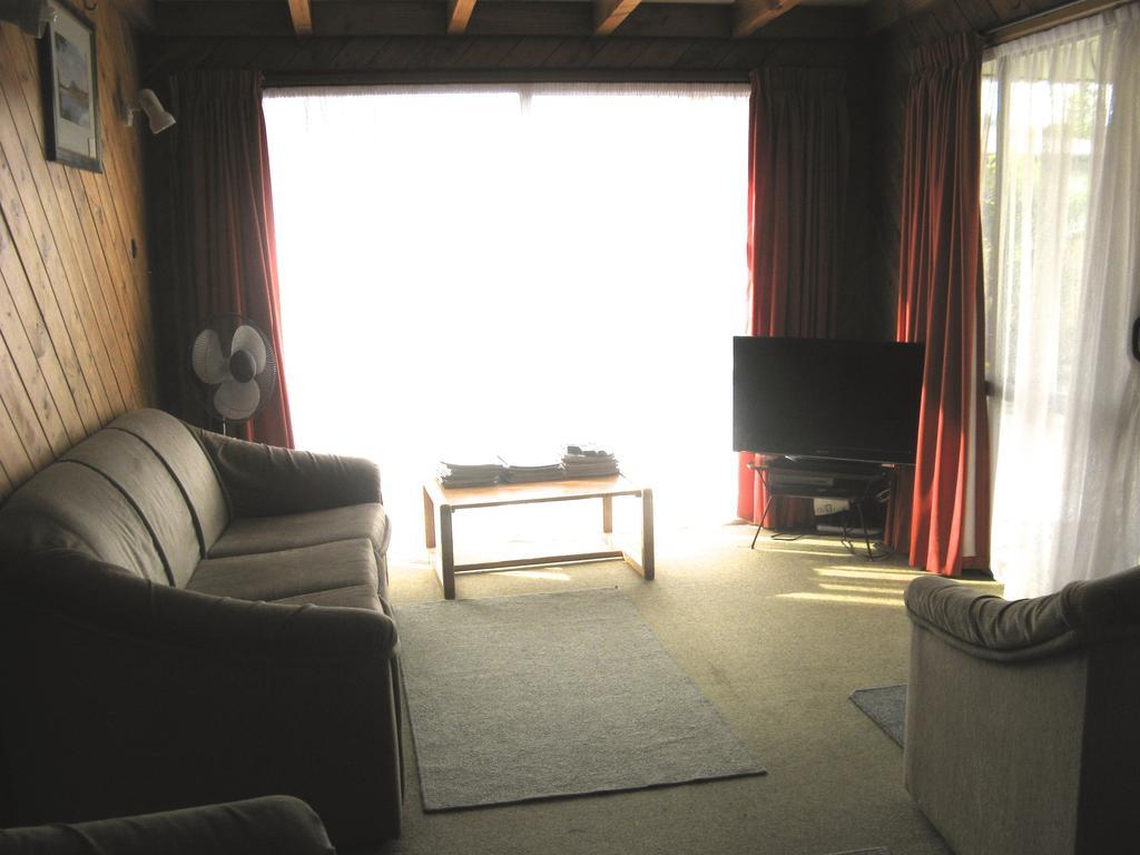 Tongariro River Motel Терейнджи Номер фото