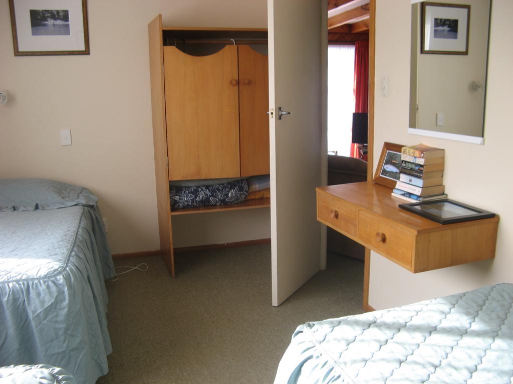 Tongariro River Motel Терейнджи Номер фото